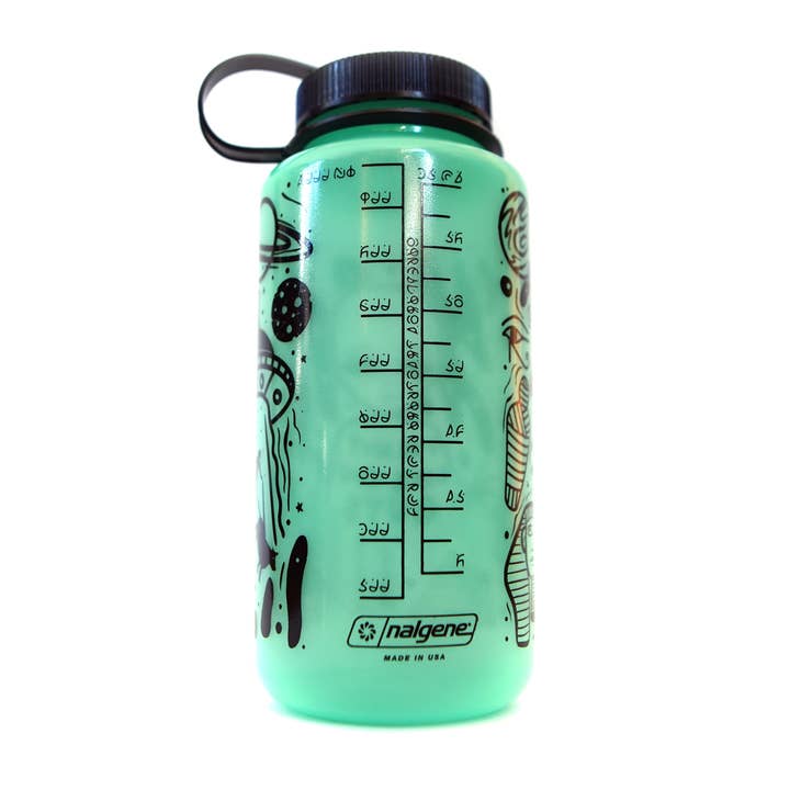 Stuntin Goods - Wholesale Water Bottle - Glow in the Dark Alien 32 oz Nalgene Water Bottle4