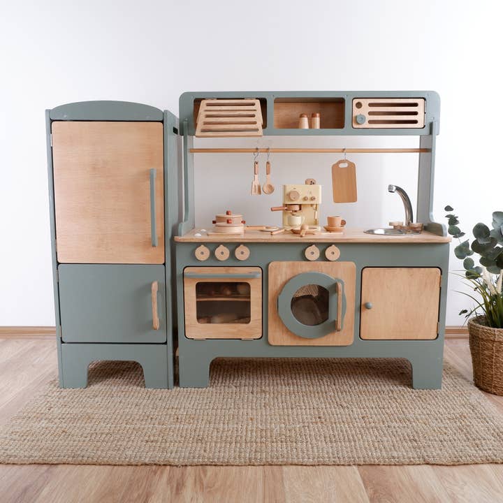 Nouvelle cuisine en bois pour enfants avec micro-ondes et hotte pour la vente par Kids Wood Store U.S. / EU.