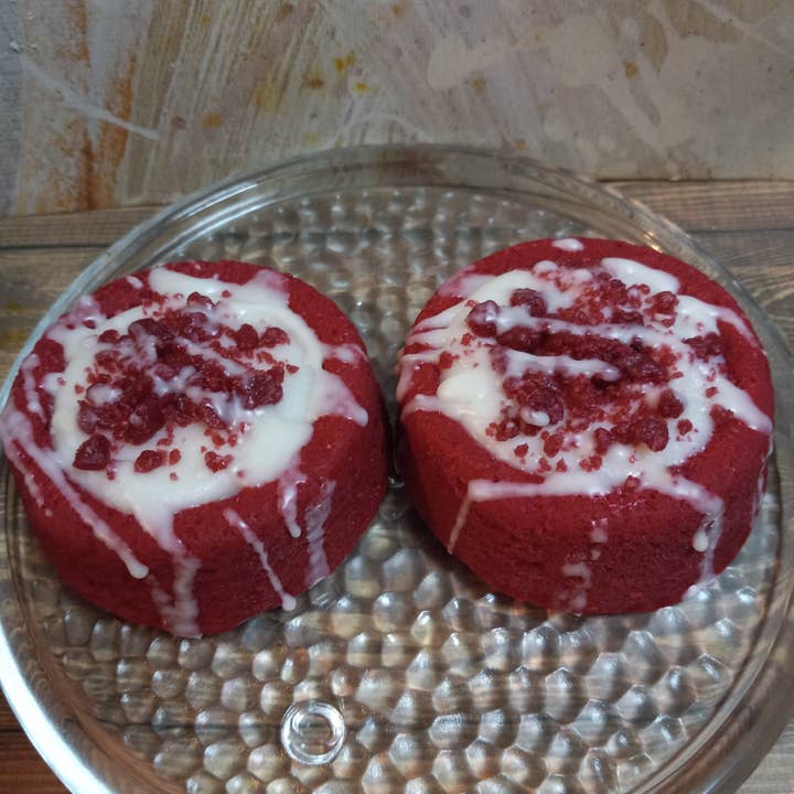 Red Velvet Cake Wax Melt for wholesale by Mel Be Beauty