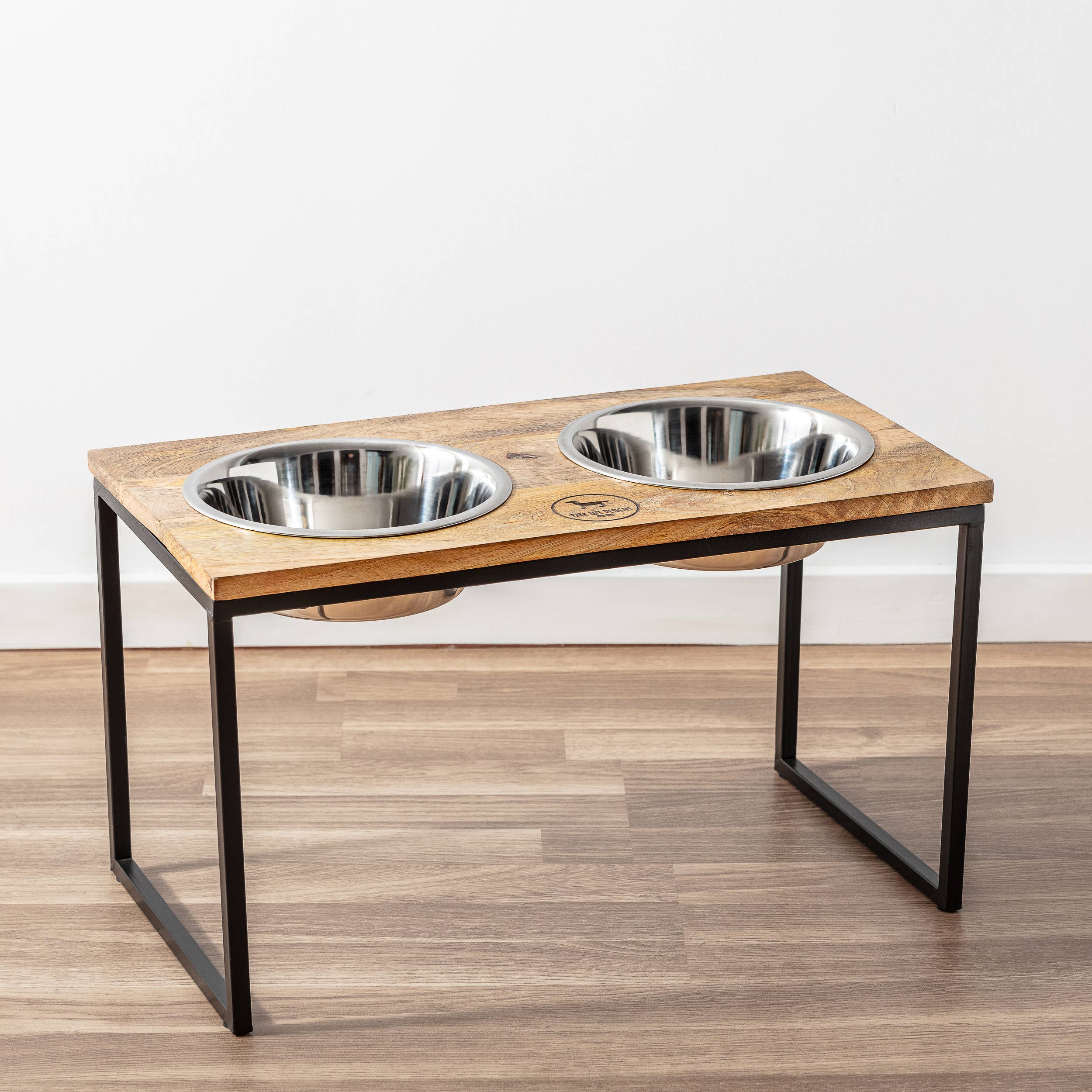 Park Life Designs – tigela - Gato e cão por atacado – Conjunto de Tigelas Elevadas para Animais Hearth and Haven - Design Moderno2