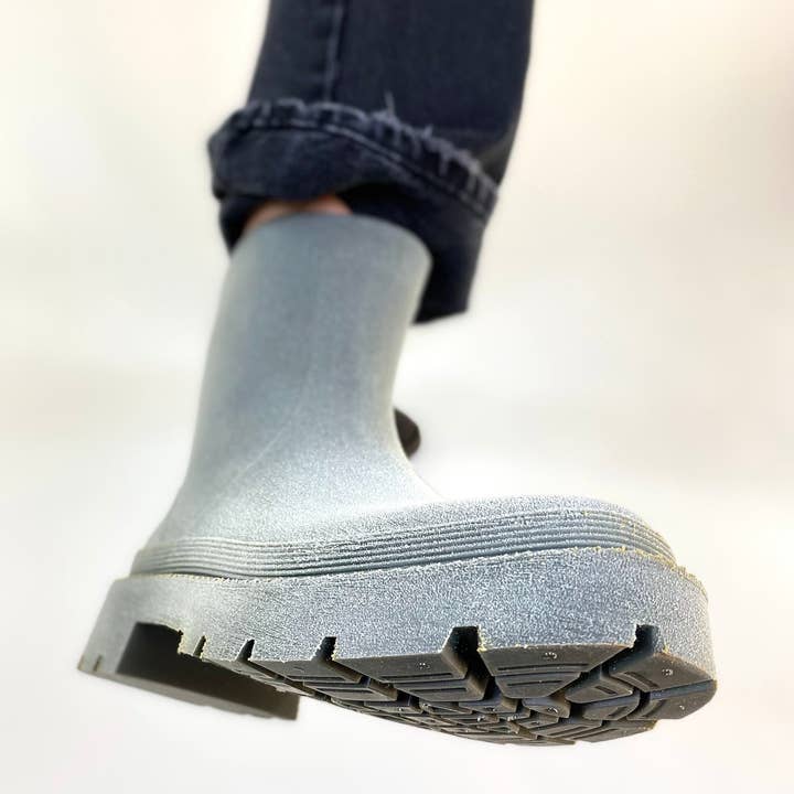 nat-2™ Bio Boot grey green vegan | 100% waterproof biodegradable rainboots for wholesale on Faire1