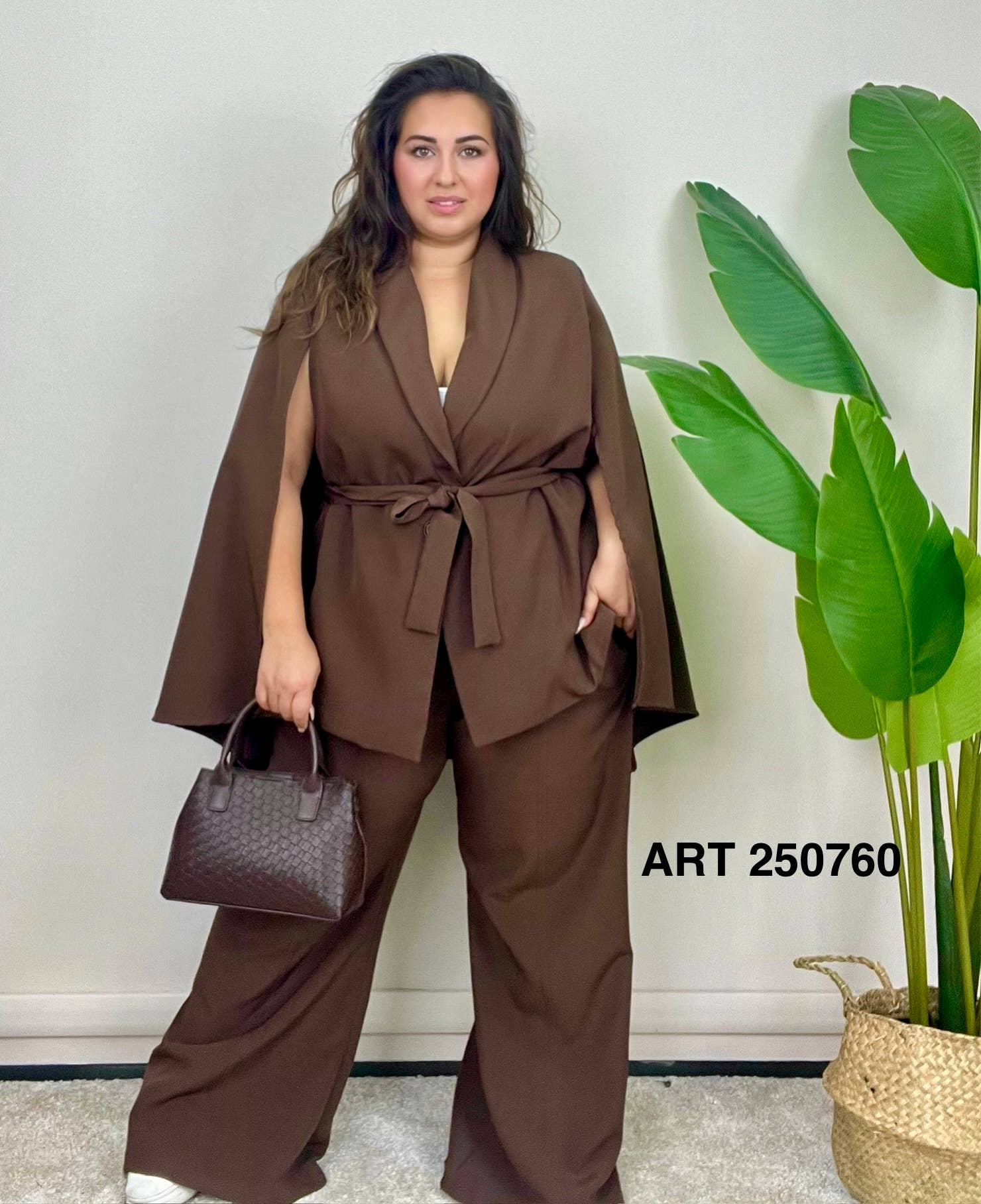 DIADEMA CURVY - Wholesale Pants - Women's - Curvy Elegant Suit Pants1