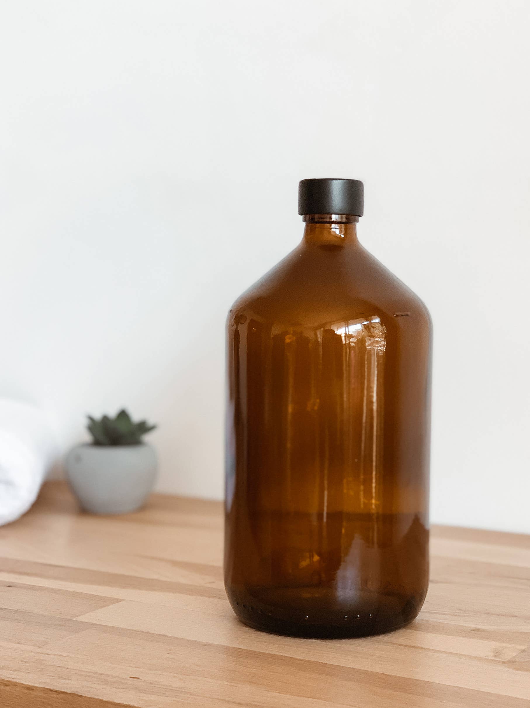 Les Flacons de l’Apothicaire - Wholesale Sprayfles - Zonder etiket - Amberkleurige fles1