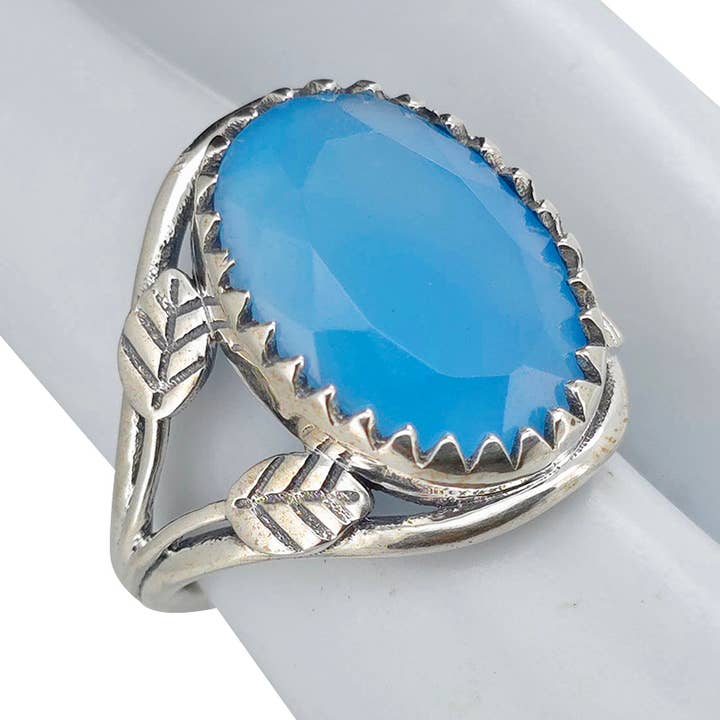 Anello in argento Sterling con calcedonio blu sfaccettato per la vendita all'ingrosso da parte di Amberman