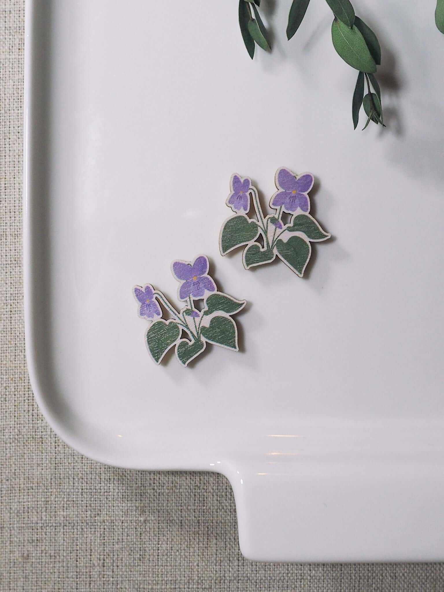 Saima Visuals Oy - Wholesale Magnet - Orvokki | Jääkaappimagneetti0