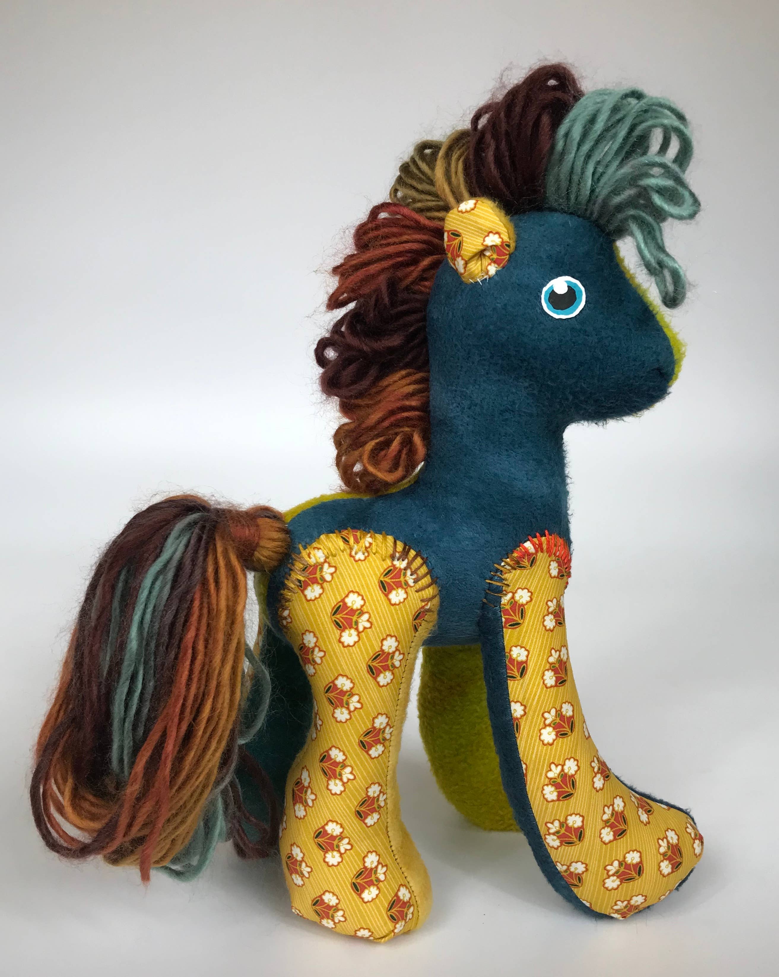 Crittercraft – wholesale Stuffed/plush toy – Kids & baby – Plush Pony4