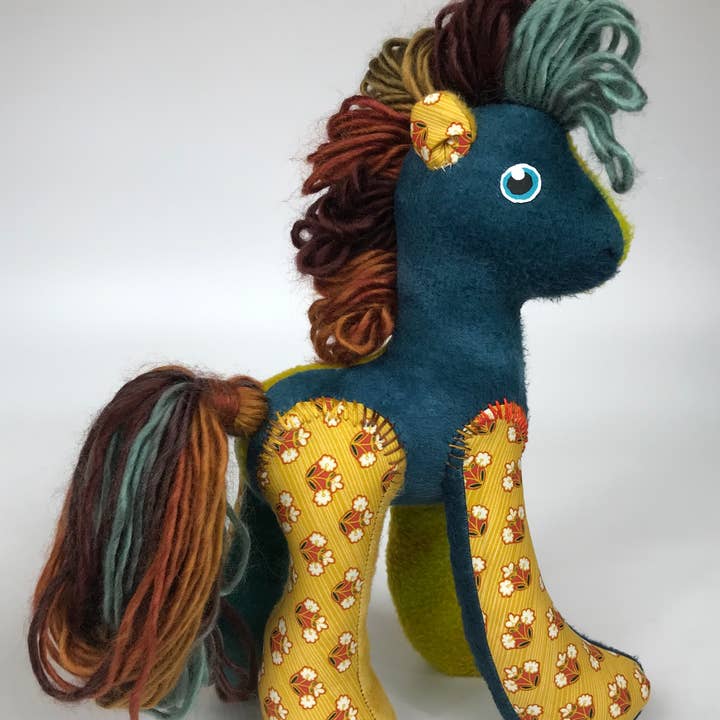 Crittercraft – wholesale Stuffed/plush toy – Kids & baby – Plush Pony4