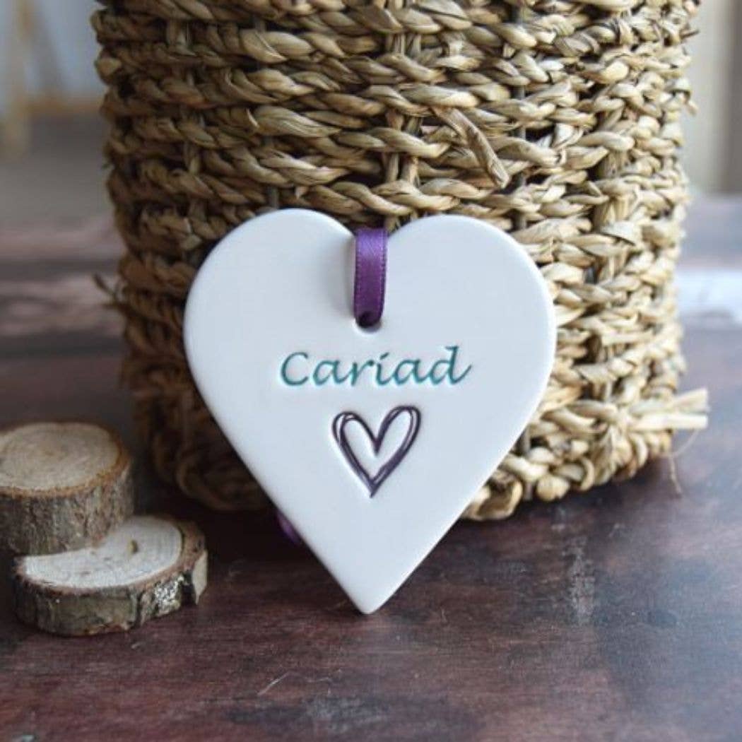 Broadlands Pottery – wholesale Ornament – Welsh - Cariad - Handmade ceramic heart  1