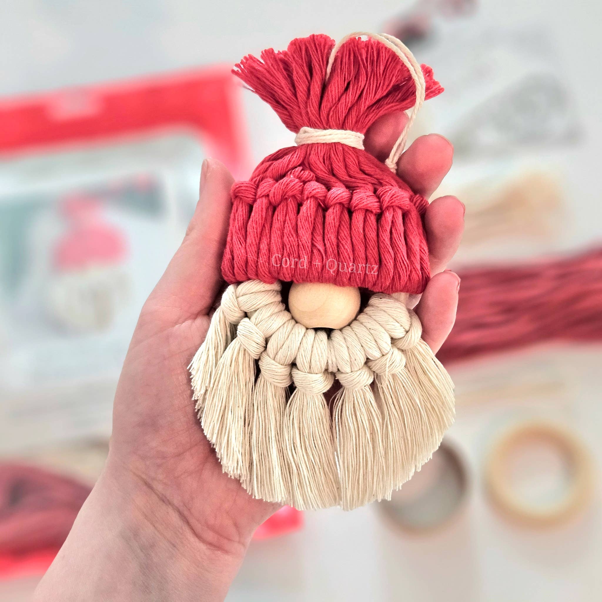 Cord + Quartz - Vente Kit de bricolage - Kit DIY d'ornement gnome en macramé6
