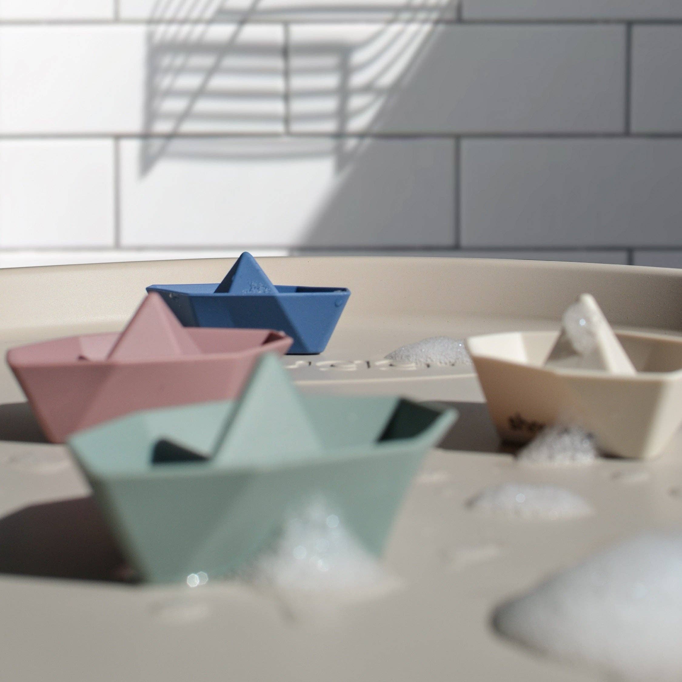 Nattou & Shnuggle by M4A - Wholesale Bath Toy - Baby - Shnuggle Stack and Sail Bath Boat Toys12