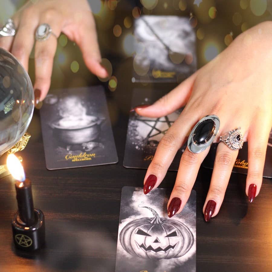 The Enchanted Bruja – wholesale Tarot cards – Witchy halloween oracle deck, The Enchanted Bruja Oracle1