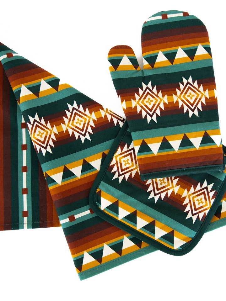 B.Yellowtail Kitchen Towel, Oven Mitt & Pot Holder Set for wholesale by B.Yellowtail