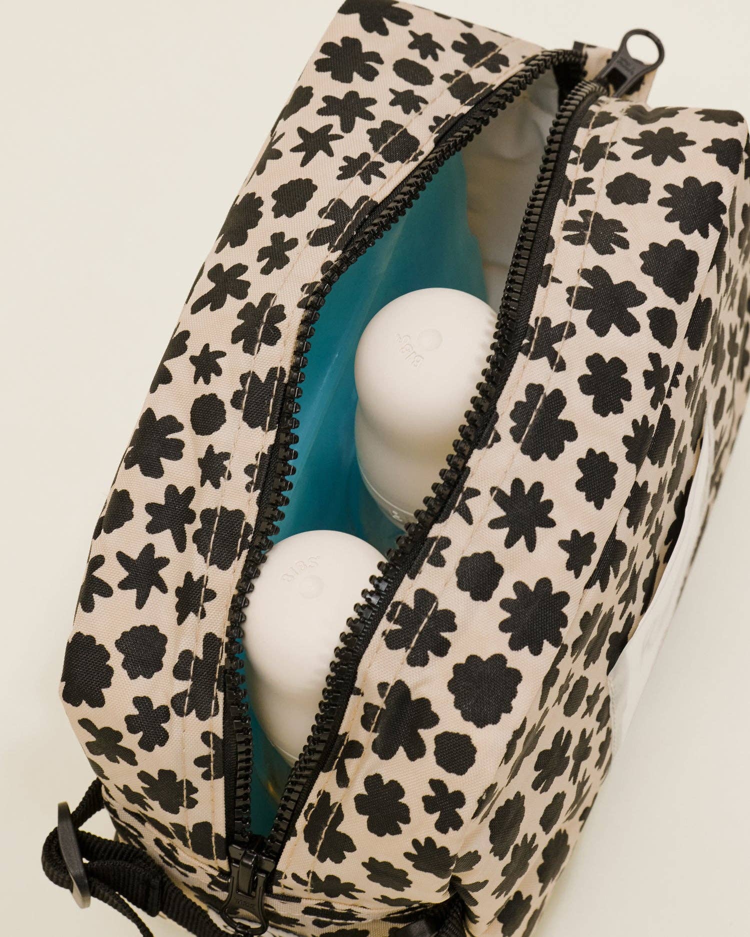 Kindred Bravely - Wholesale Cooler/Cooler Bag - Storq x Kindred Bravely Mini Cooler Bag8