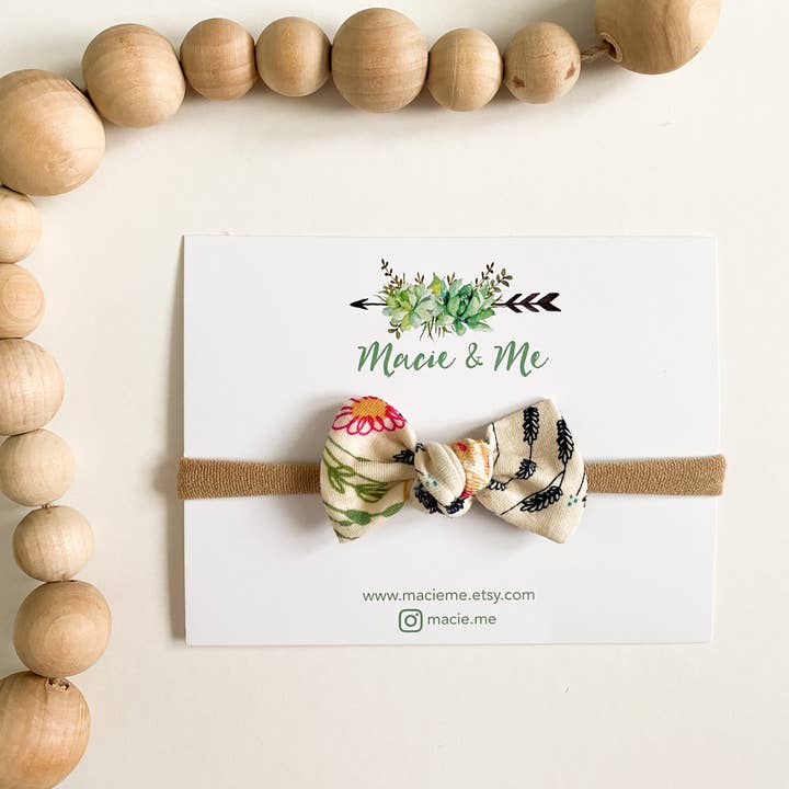 Bandeau Boho avec nœud noué pour la vente par Macie & Me