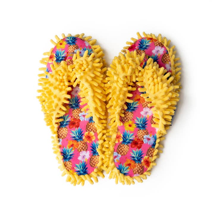 DM Merchandising - Vendita all'ingrosso Pantofole - Donna - Pantofole da casa di zia Deloris con due piedi sinistri in stock