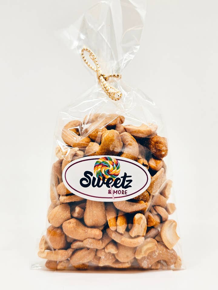 R/S Fancy Cashews for wholesale by Sweetz Direct