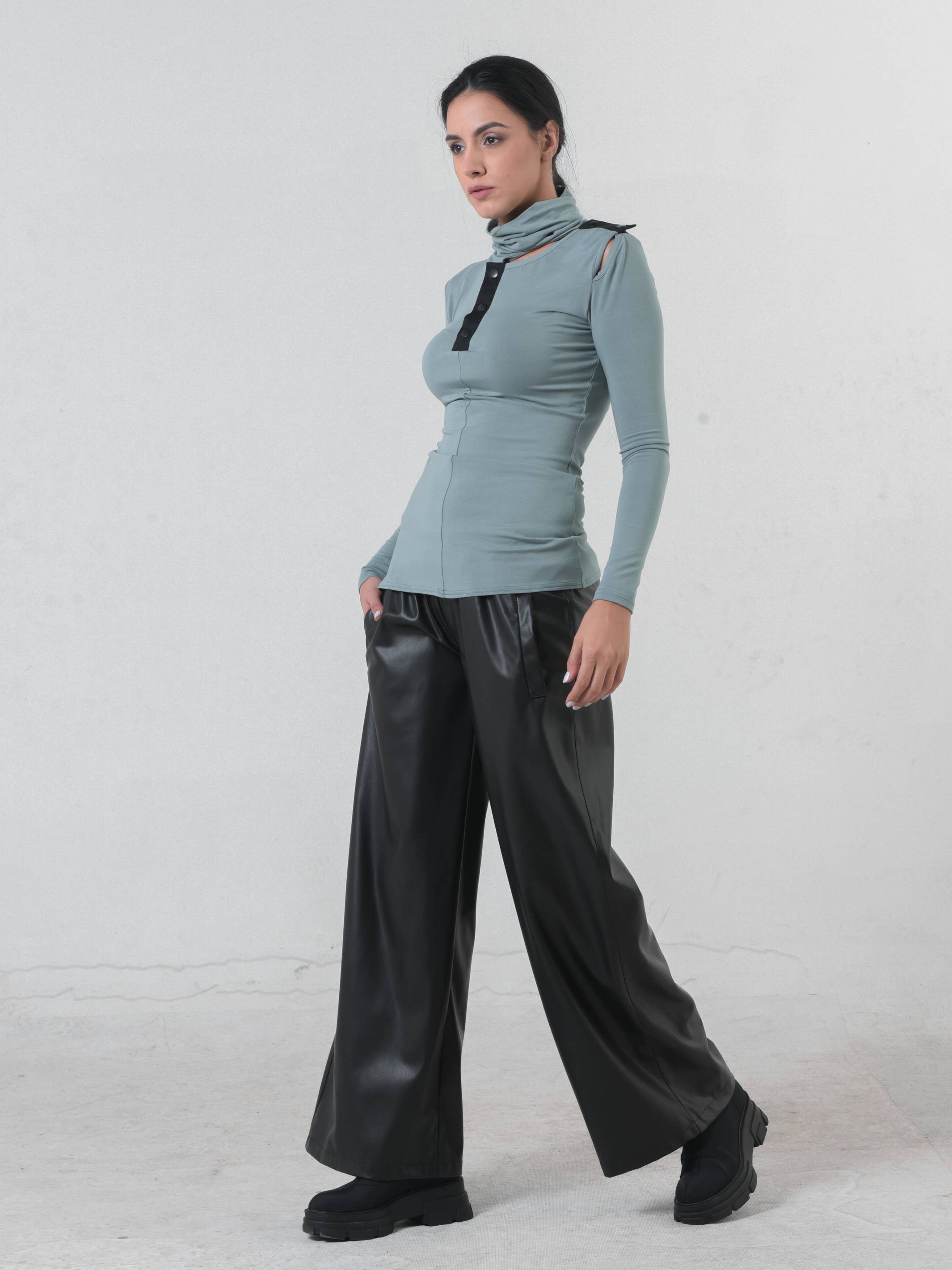 Metamorphoza - Wholesale Pants - Women's - Wide Leg Leather Pants5