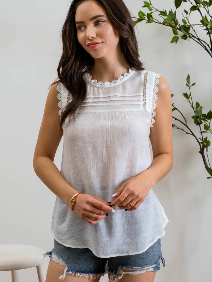 Blu Pepper - Wholesale Blouse - Women's - SLEEVELESS LACE EDGE WOVEN TOP3