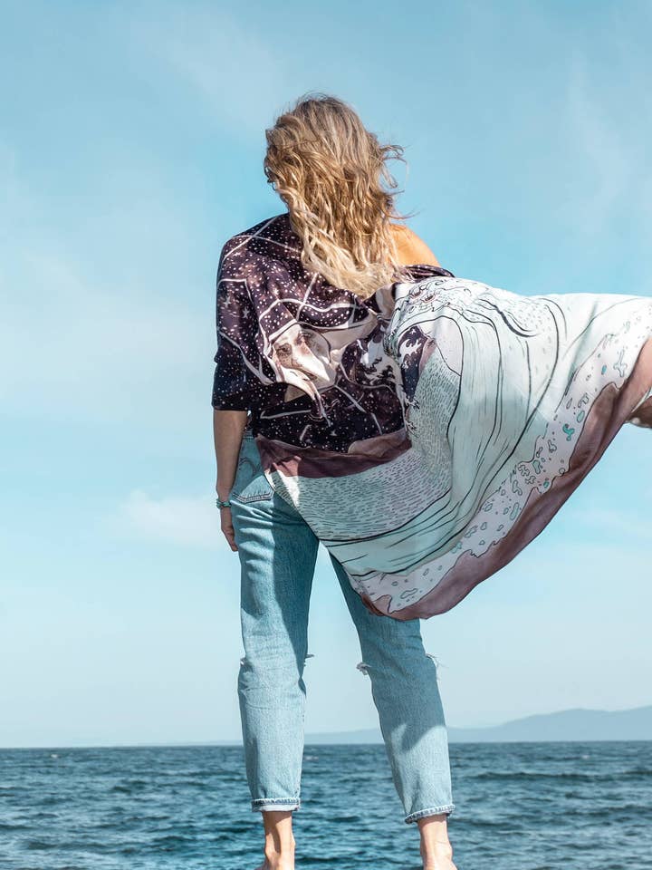 Kimono Starduster Diosa Bohemia Lunática con Olas para venta al por mayor de Market of Stars (Worldwide)