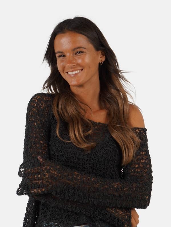 Hands To Hearts - Wholesale Tunic - Women's - Crocheted Long Sleeve Soul Warmer16