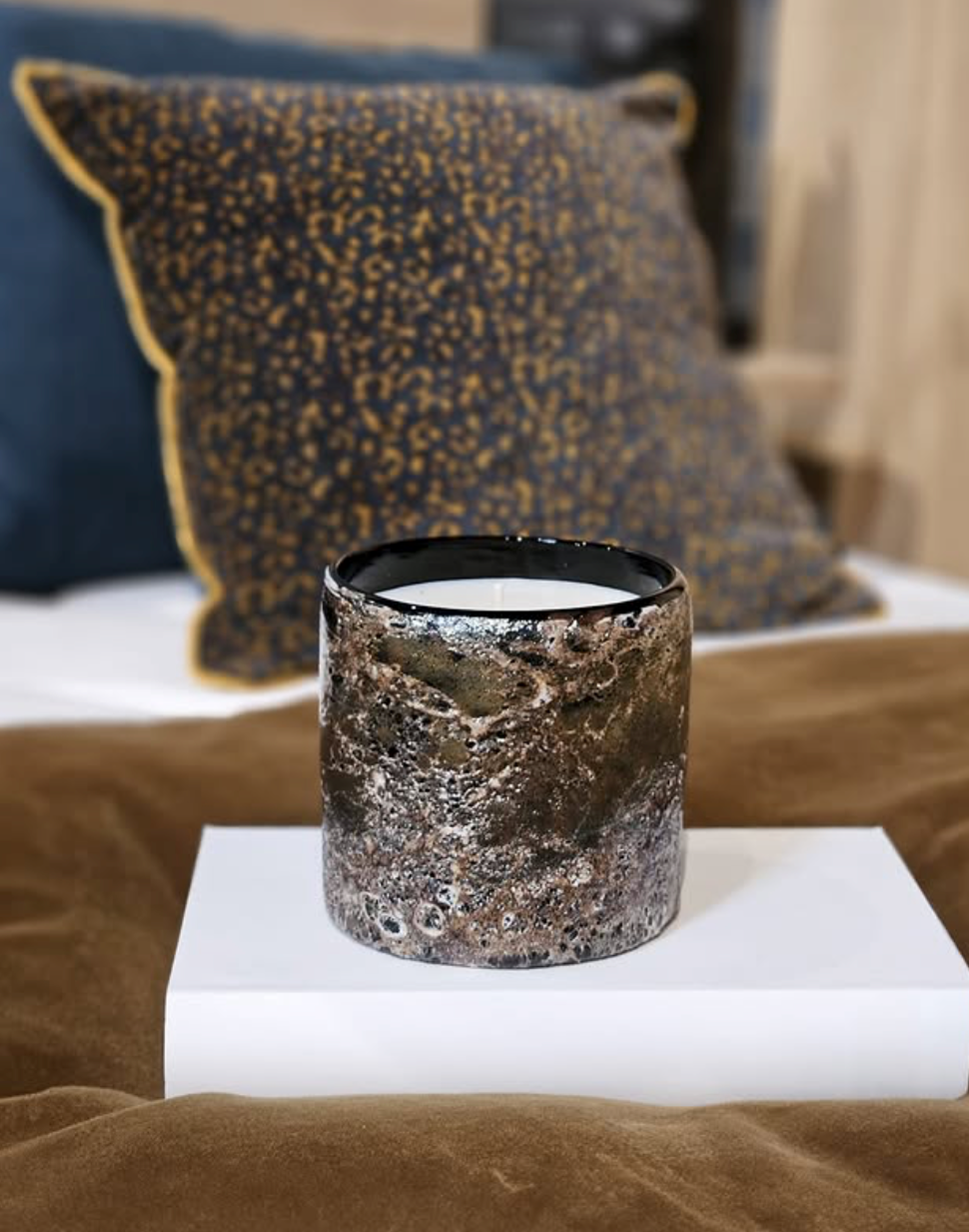 Les Lumières du Temps - Wholesale Jar/Filled Candle - Celeste Collection - Cashmere4