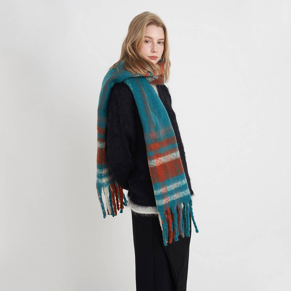 ACCITY - Wholesale Scarf - Women's - French Retro Plaid Scarf - Winter Tassel Wrap_CWASC03270