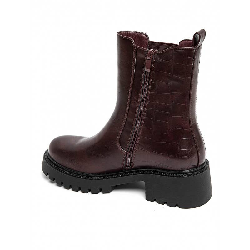 Black Five thousand eight hundred fifty-three for wholesale on Faire12