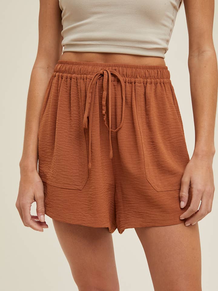 SKRYNKLIGA SHORTS MED FICKOR/WL25-10354 för wholesale av Wishlist Apparel