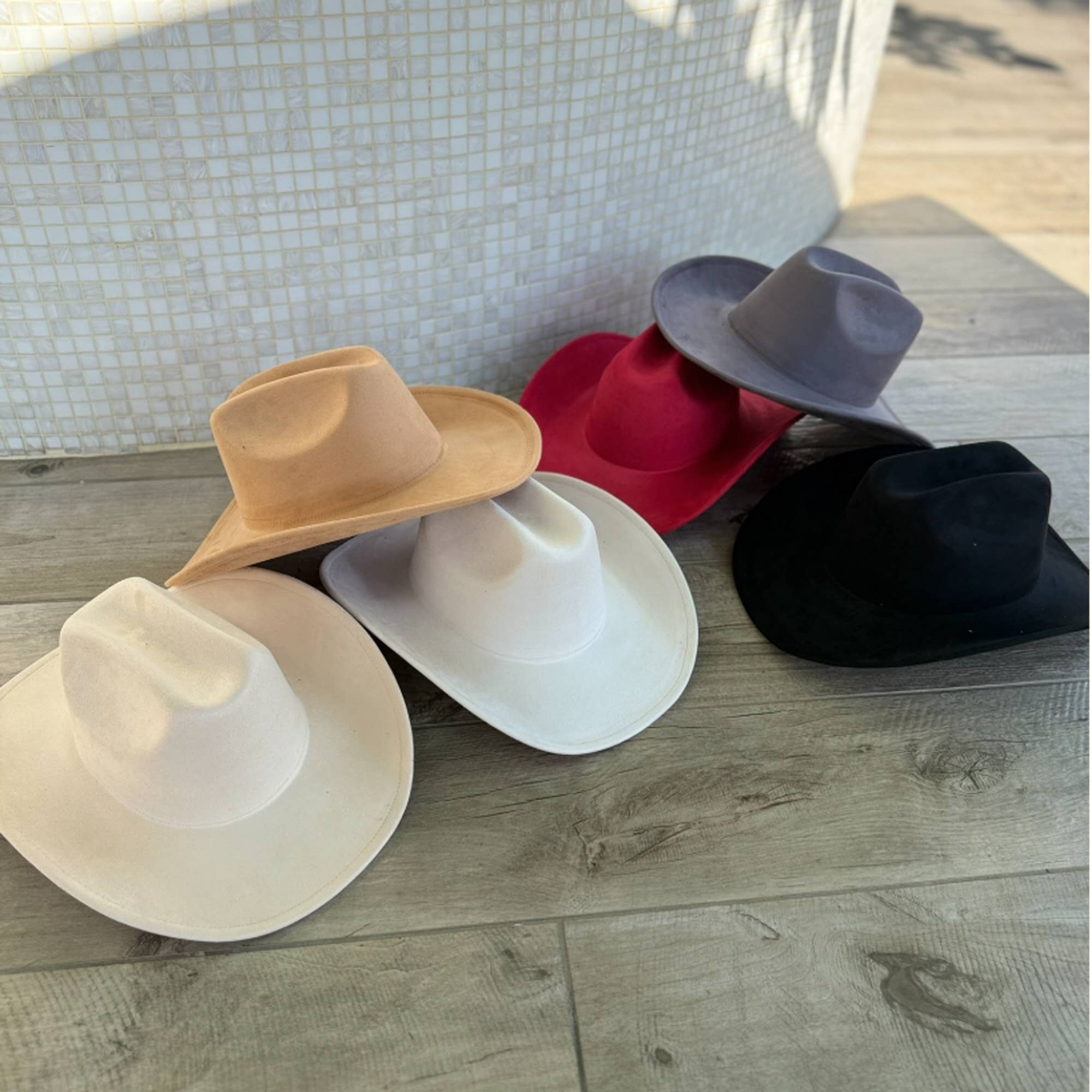 Queens INC - Wholesale Cowboy Hat - Women's - 🤠 Vegan Suede Cattleman Cowboy Hat19