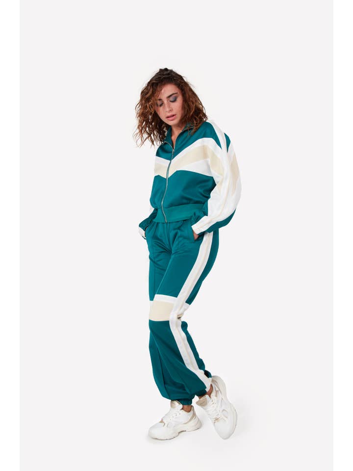JAYLOUCY - Wholesale Tracksuit - Women's - Abby Jayloucy Ensemble6