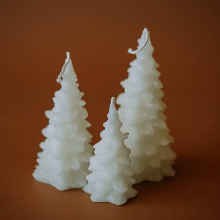 Wild Hive Apiary - Wholesale Pillar Candle - Christmas Tree Set2