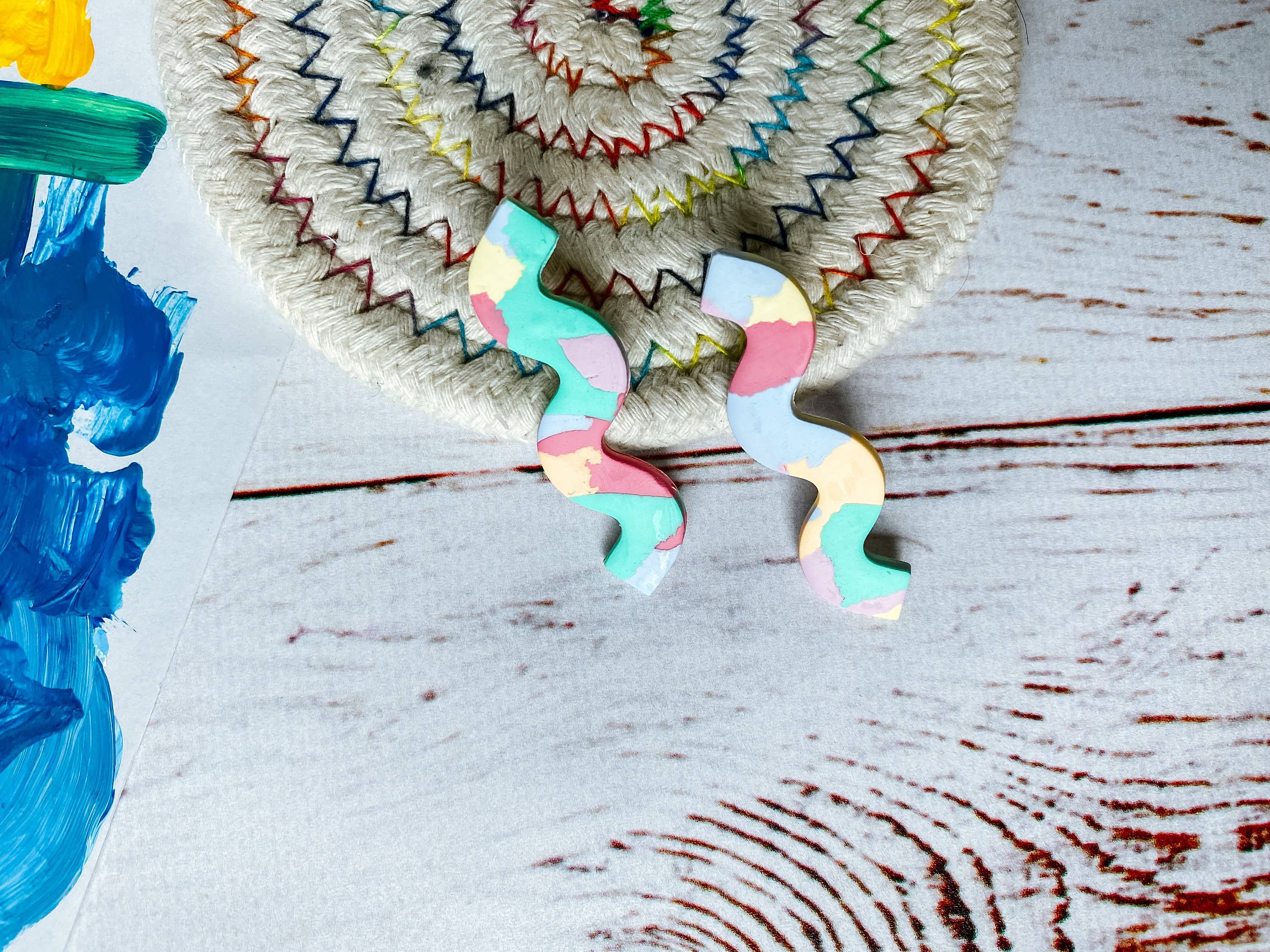 Lauren Likes Art - Wholesale Dangle Earrings - Spring Pastel Squiggle Polymer Clay Earrings for Easter4