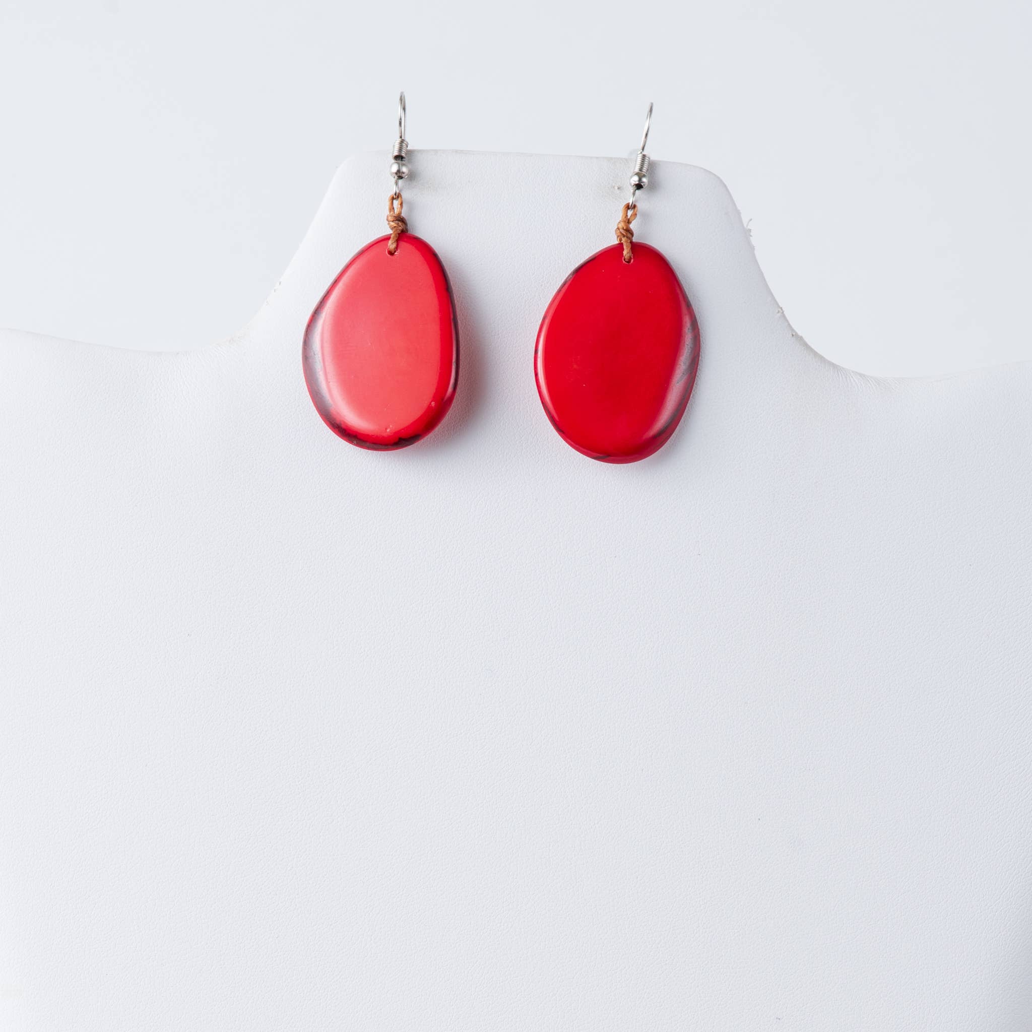 TaguArtsy - Wholesale Hangende/ronde oorbellen - Tagua Slice milieuvriendelijke oorbellen31