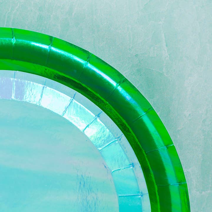 Jollity & Co. + Daydream Society – wholesale Engångsplatta – Posh metalliska runda dessertplattor - 8 Pk - 3 Färgalternativ4