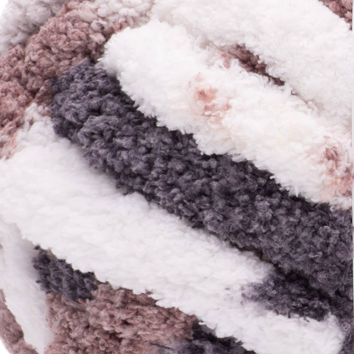 Creative World of Crafts - Wholesale Yarn - Bernat Blanket BIG20