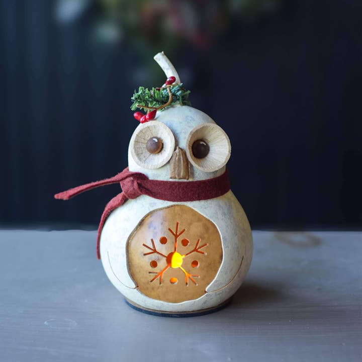 Olwen - Miniature for wholesale by Meadowbrooke Gourds