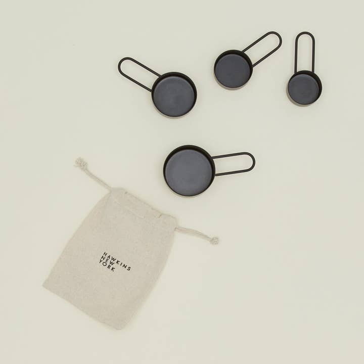 EINFACHE MESSBECHER - SCHWARZ für den Großhandel von Hawkins New York