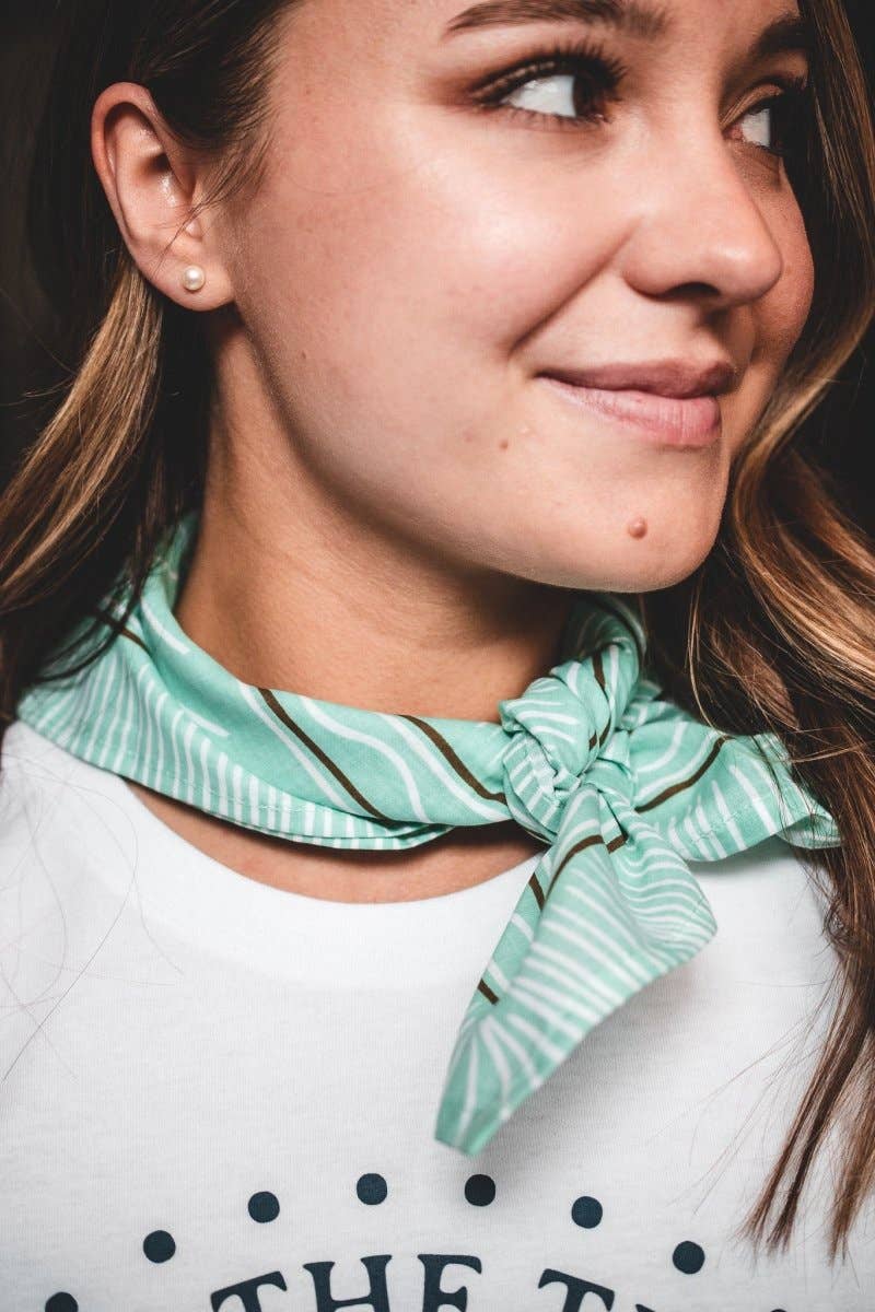 Ruby’s Rubbish – Bandana - Mulher por atacado – Wildflower Skies 003 | Bandana Azul Claro | Ruby's Rubbish1