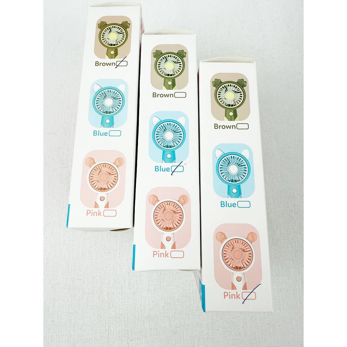 MÉLANGER LA COULEUR Ventilateur portable avec oreilles et support rétractable en vente sur Faire10