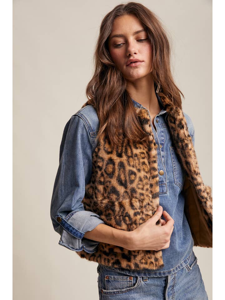 Listicle - Wholesale Outerwear Vest - Women's - Faux Fur Leopard Vest15