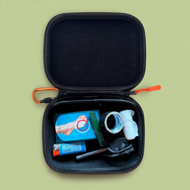 Labo Mono - Vente Trousse de premiers secours - Trousse d'urgence et couvertures thermiques3