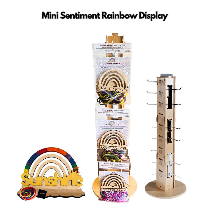 Mini kit de bricolage pour aimant arc-en-ciel en bois et fil à afficher pour la vente par The Giving Rainbow