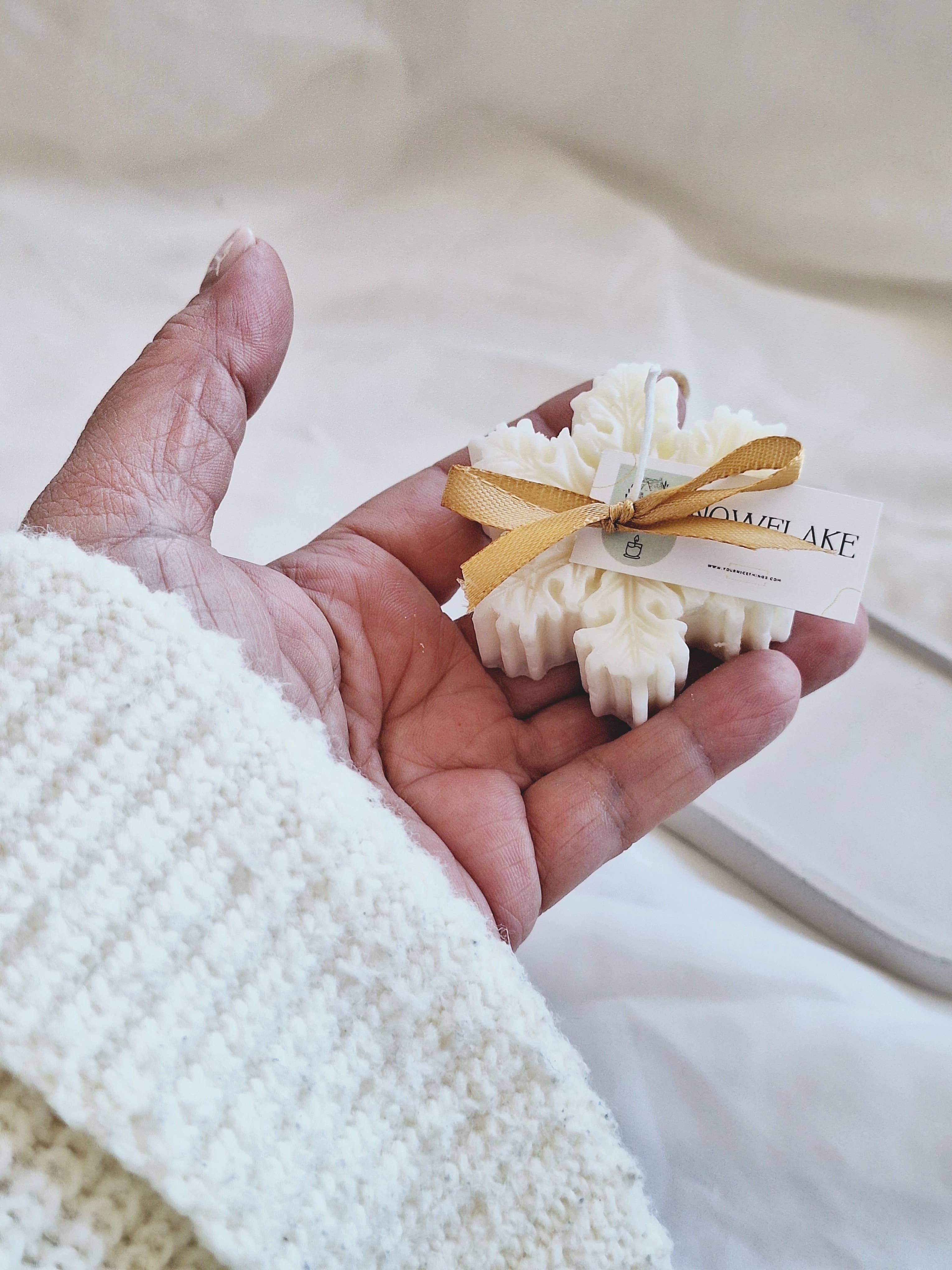 Your Nice Things - Candles - - Wholesale Novelty Candle - Snowflake soy wax Christmas candle5