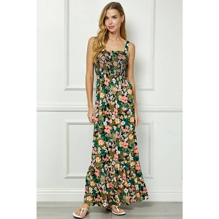 ROBE LONGUE AVEC DÉTAIL SMOCKÉ FLORAL VIBRANT pour la vente par Winslow Collection