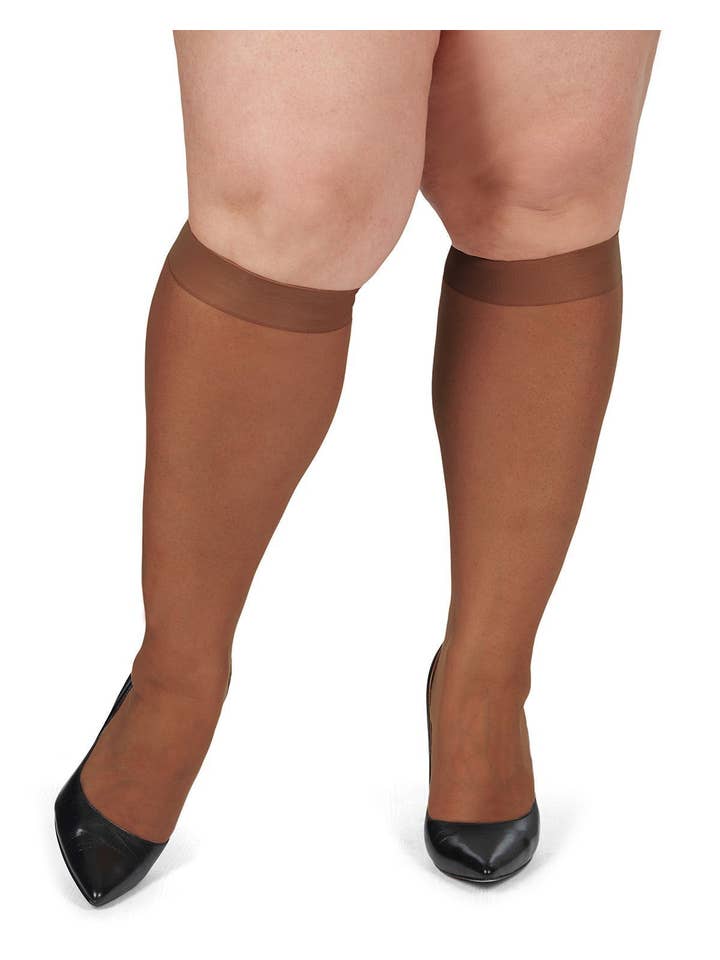 Infinity Classics International Inc. – Engroshandel Strømper – til kvinder – Energigivende Plus Size Knæhøje Strømper 2-Pack