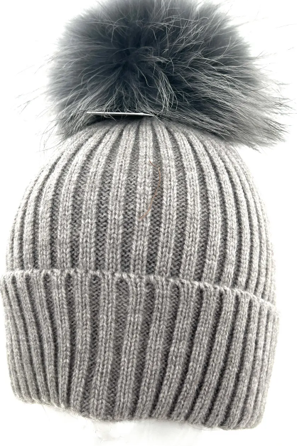 LOOWIE - Vendita all'ingrosso Berretto - Donna - MA003 Berretto in maglia verde vivace con soffice pompon11