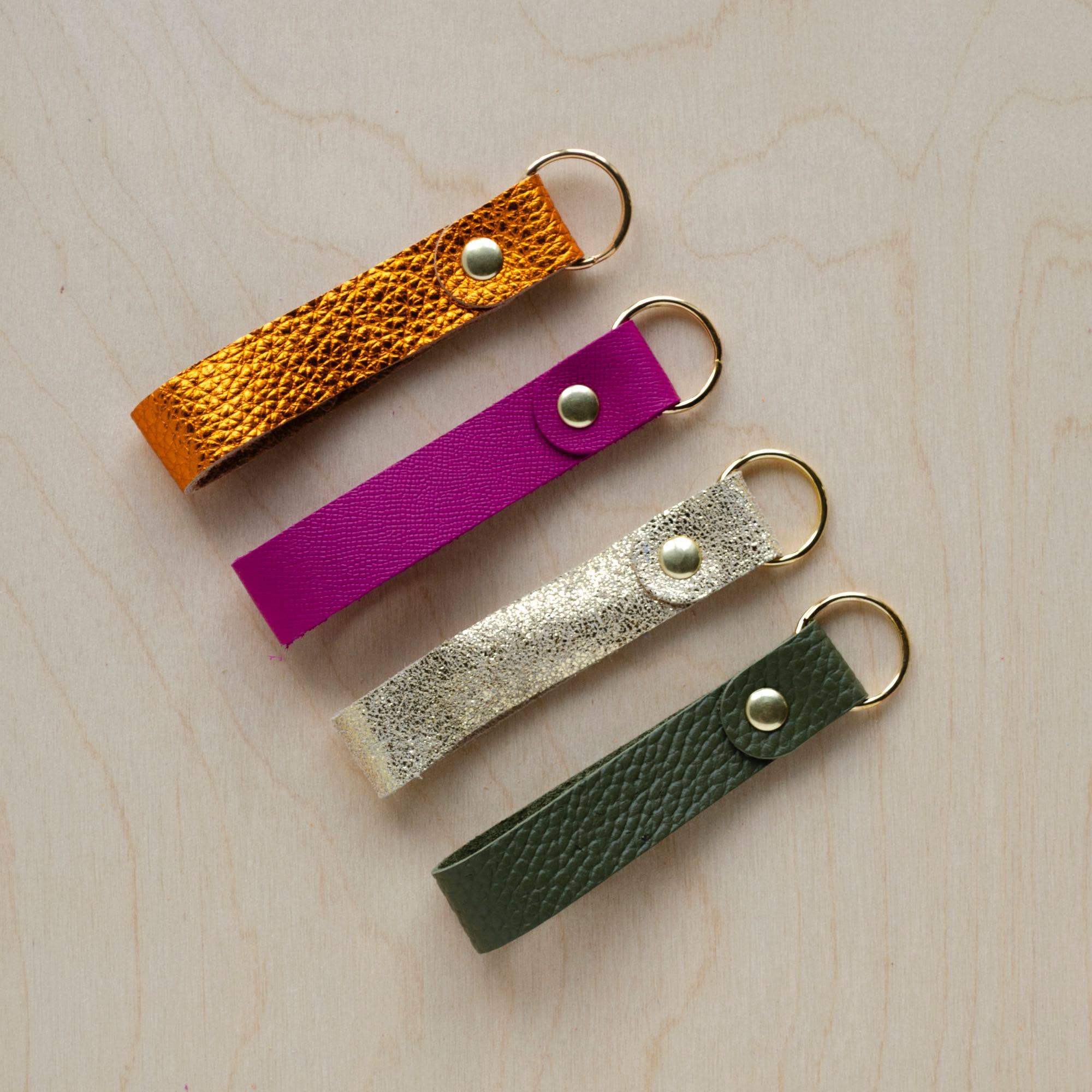 Studio Lowen – wholesale Keychain – Women's – Leather Loop Key Rings20