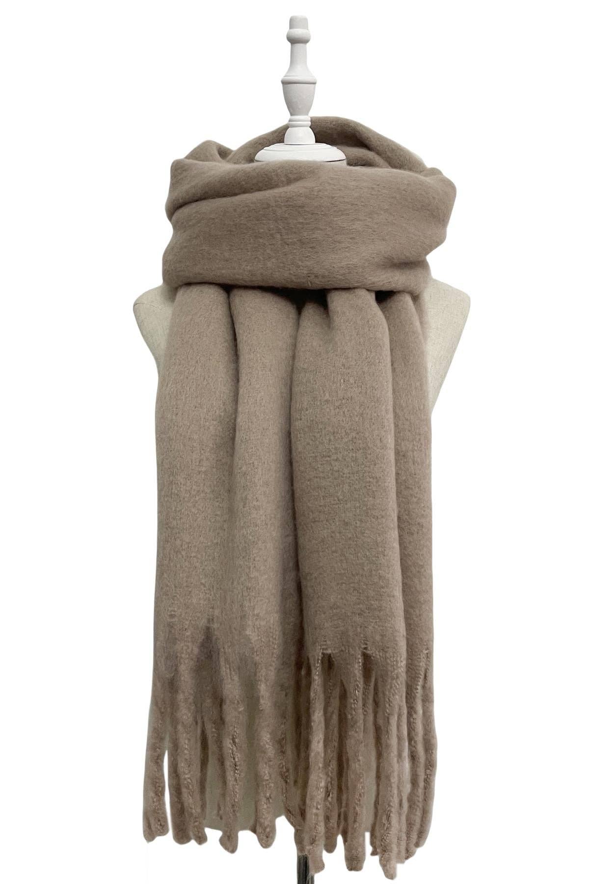 Fashion Scarf World - Vendita all'ingrosso Sciarpa - Donna - Sciarpa a scialle con nappe in morbida coperta semplice45