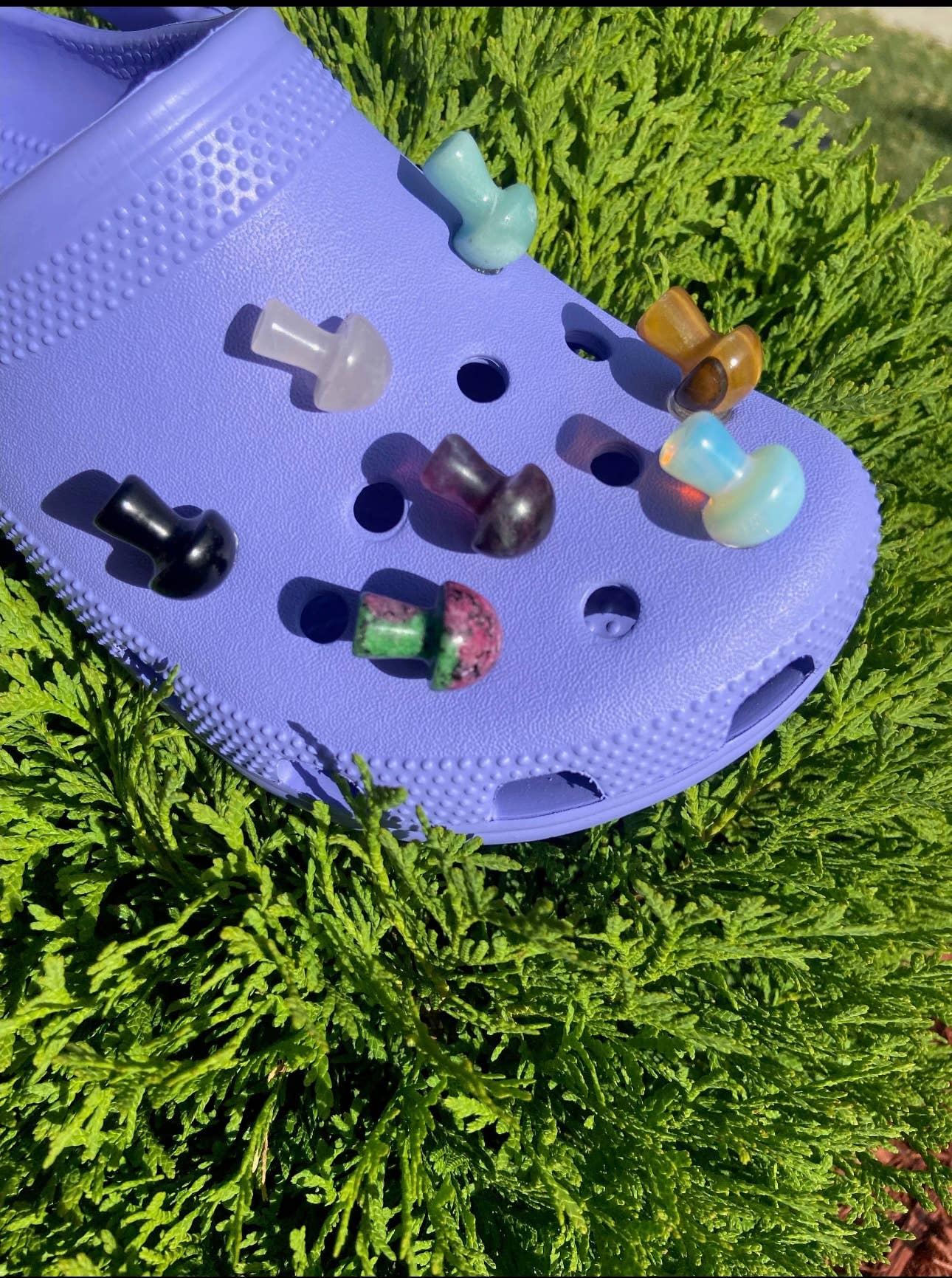 Earth's Gems BTQ – Großhandel Schuhschmuck – Damen – Schuh-Pins Kristall-Edelstein Jibbitz für Crocs2