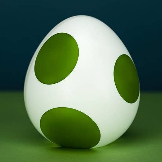 Super Mario Yoshi Egg Light for wholesale by Paladone UK